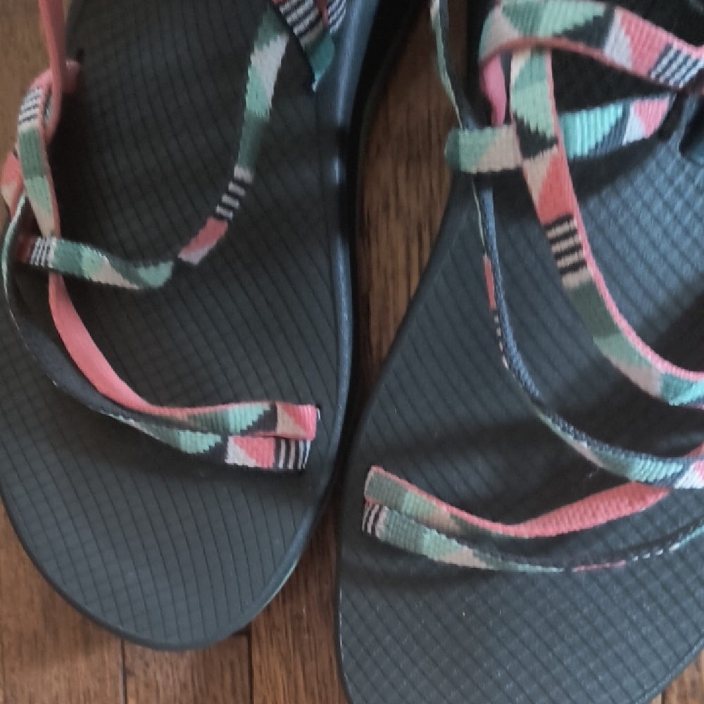 Chacos 11 - Picture 3 of 4